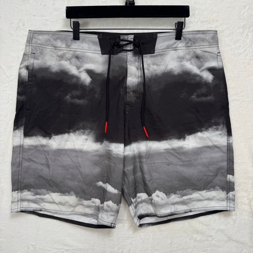 American Eagle‎ Board Shorts Mens XXL Black Gray Cloud Print Swim Trunks Stretch